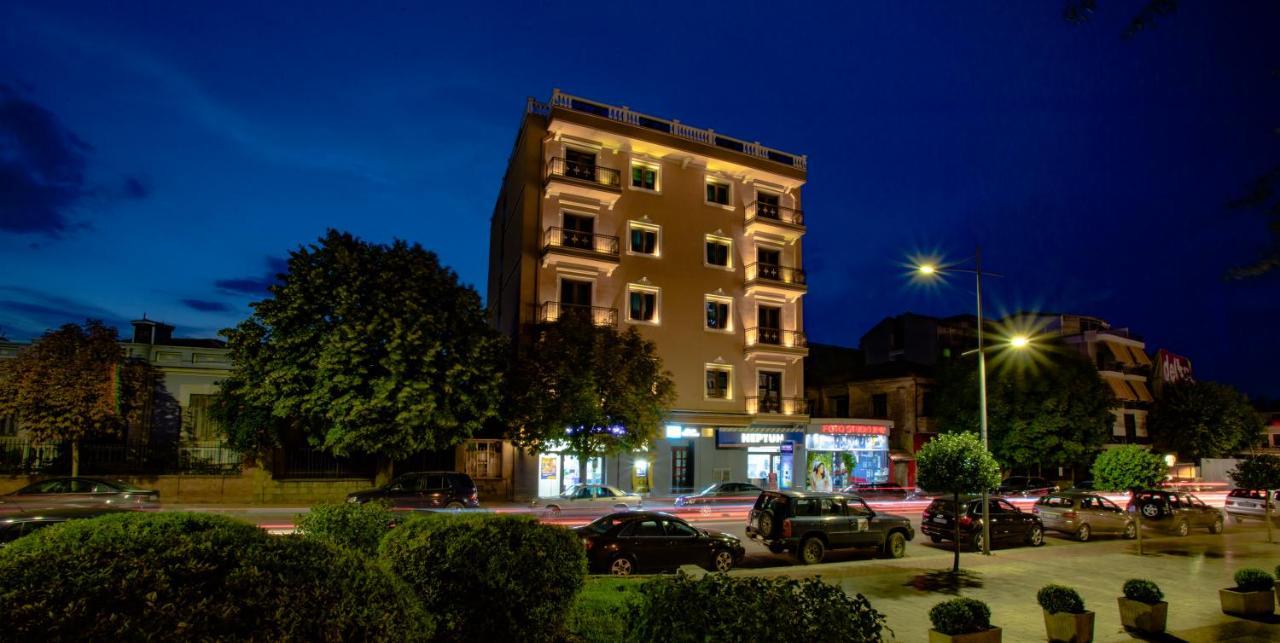 Christi'S Hotel Borova Κορυτσά Εξωτερικό φωτογραφία